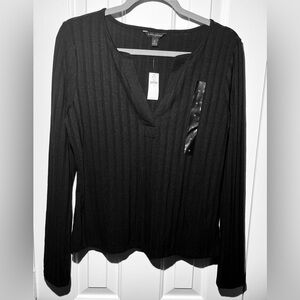 NEW Banana Republic Seamed Black V Neck Sweater Long Sleeve Size Medium